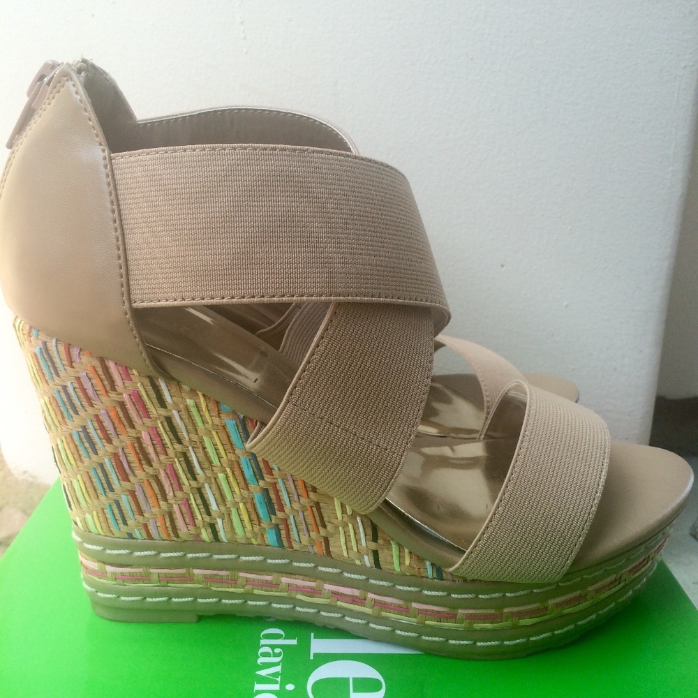 Charles David Wedge Heels